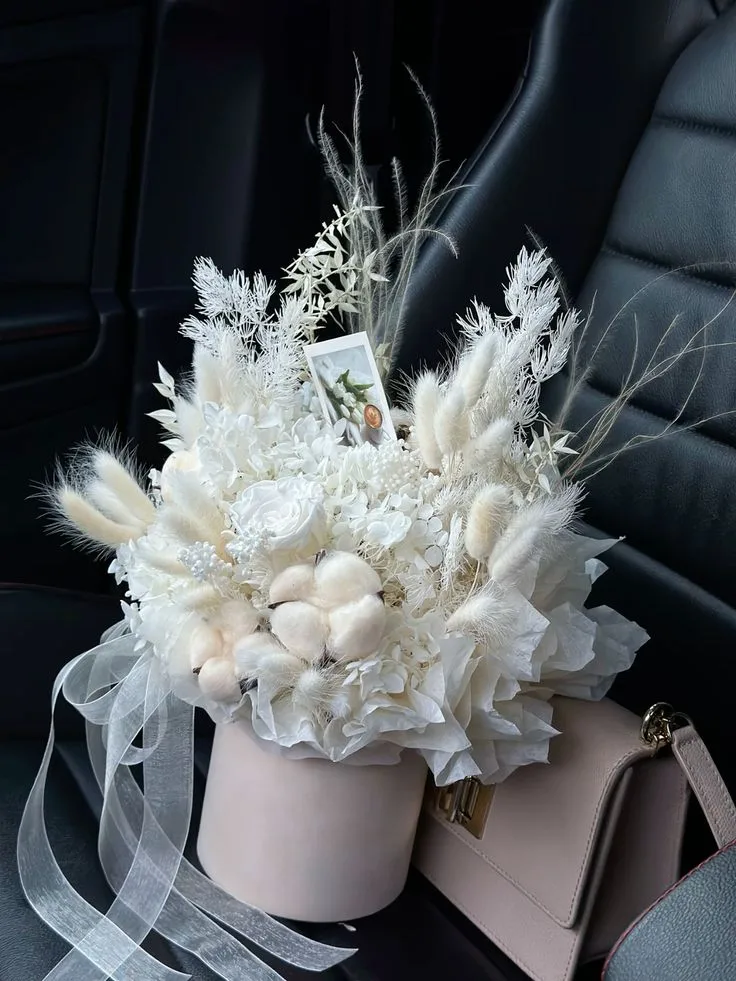 White Velvet — folia.flowers, квіти у Варшаві
