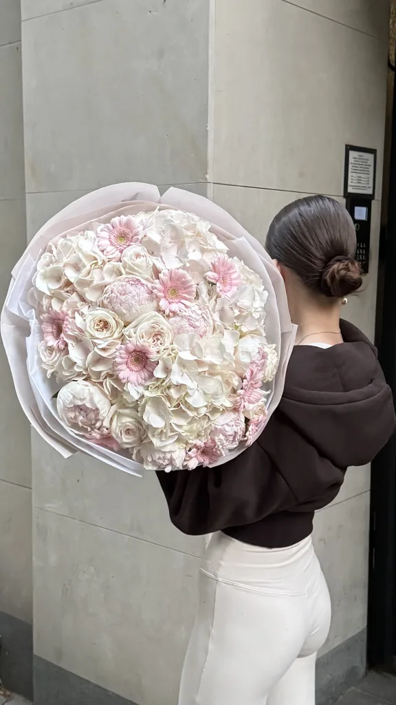 Perłowy Ogród — folia.flowers, kwiaciarnia Warszawa