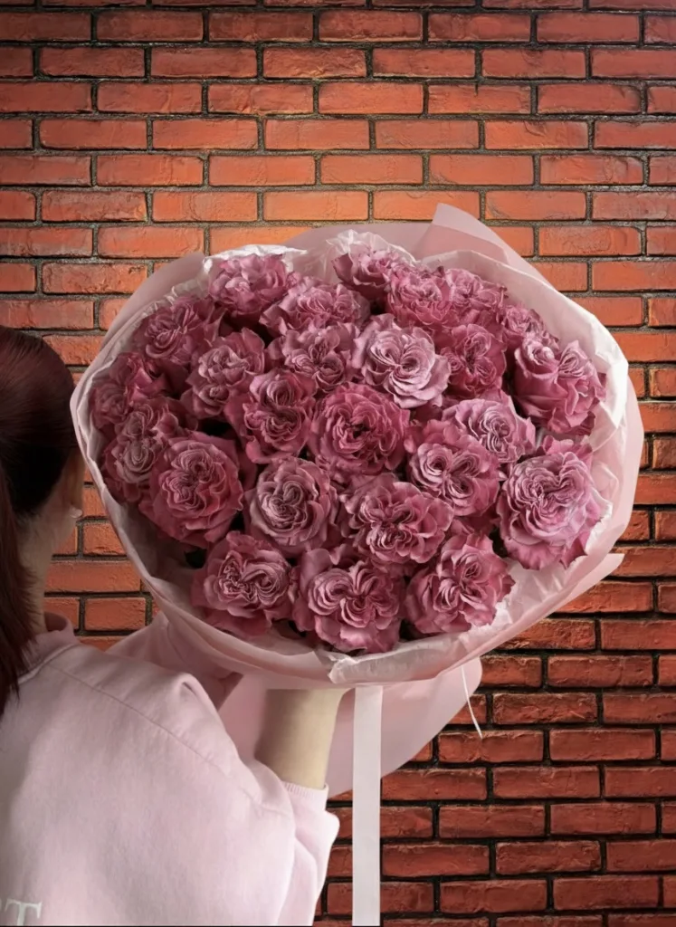 Тиха пристрасть — folia.flowers, квіти у Варшаві