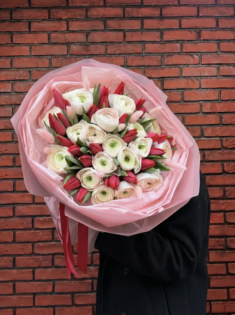 Делікатний порух — folia.flowers, квіти у Варшаві