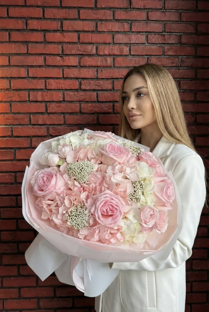 Шепіт Кохання — folia.flowers, квіти у Варшаві