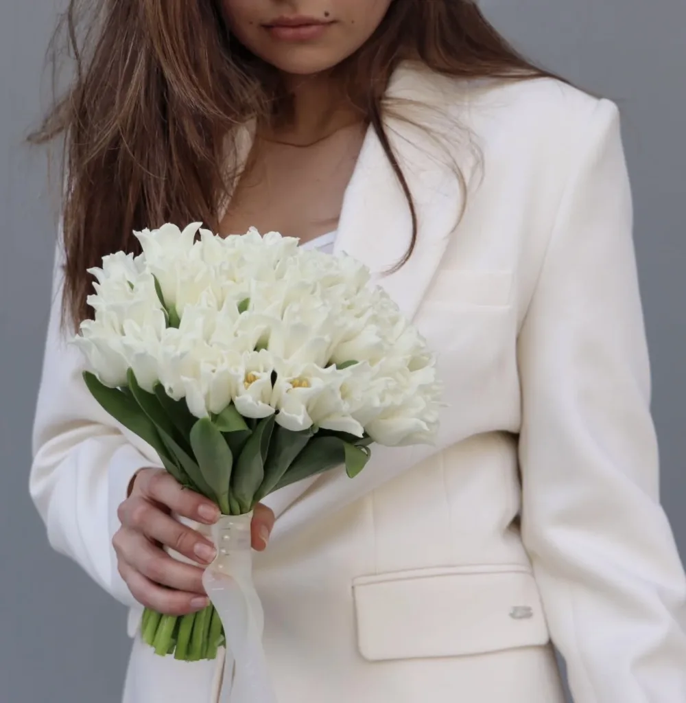 Spring White — folia.flowers, квіти у Варшаві