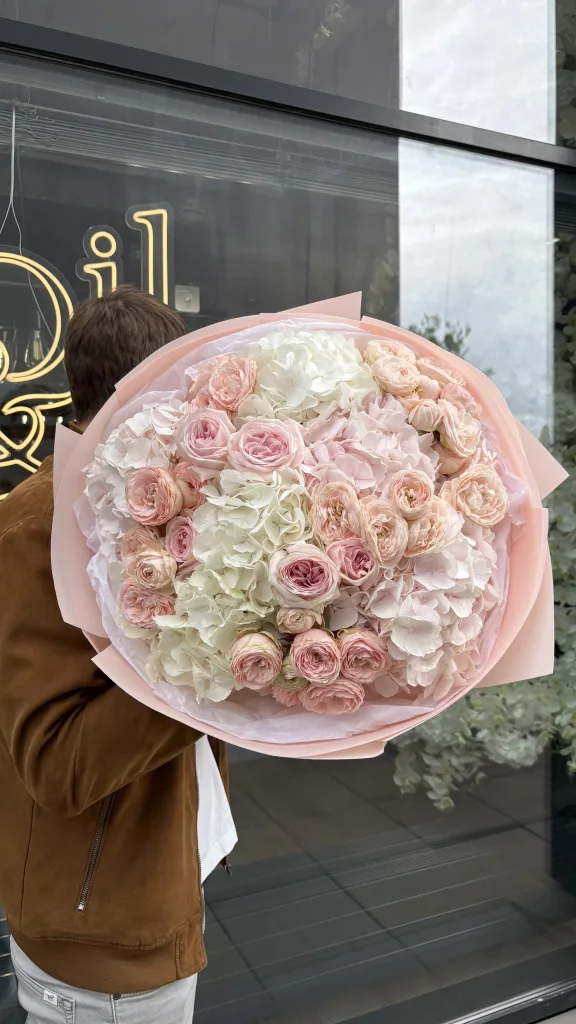 Jane Eyre — folia.flowers, kwiaciarnia Warszawa