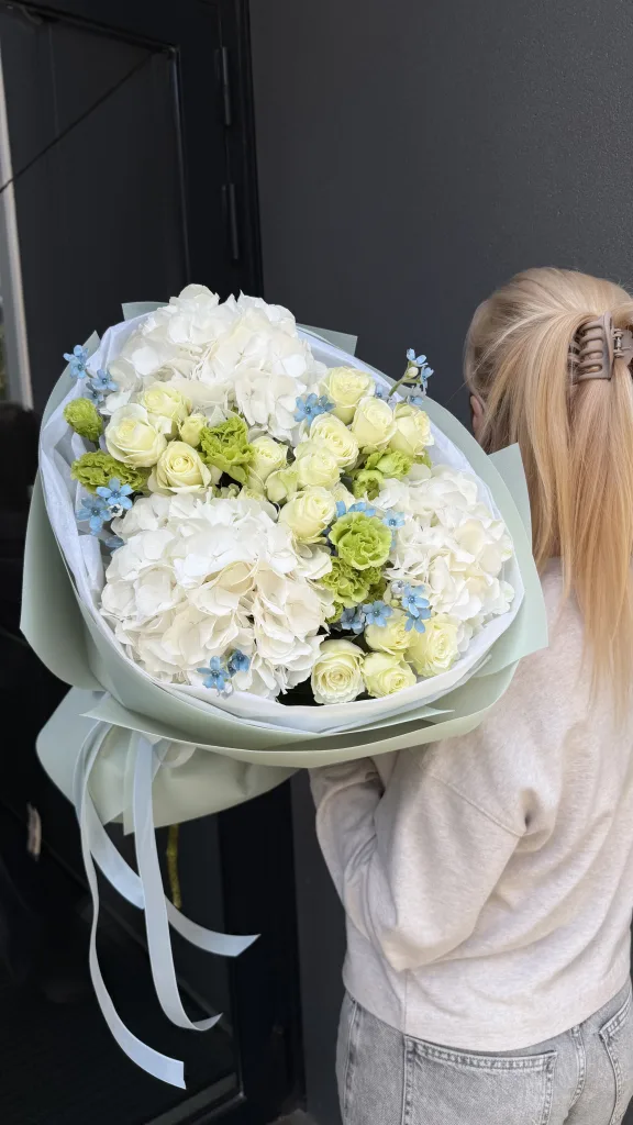 Сніданок у Тіффані — folia.flowers, квіти у Варшаві